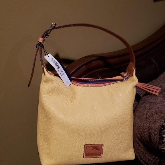 Dooney/Bourke - Picture 1 of 3